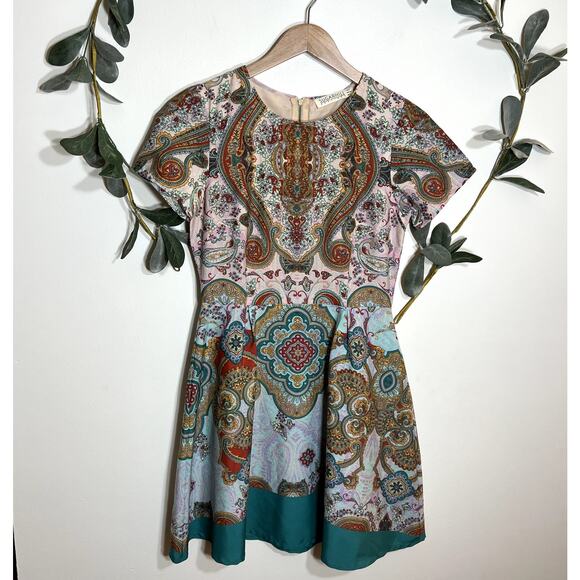 Sugarhill Boutique Patterned Dress LAST CALL - Picture 1 of 5